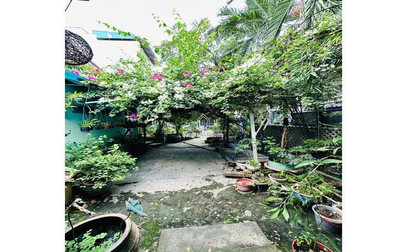 Bán Nhà Mặt Tiền QL1K, Gần BigC Dĩ An, 440m2 (18 x 24) Chỉ 20 tỷ